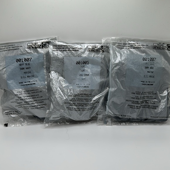 Silkies knee hi’s lot of three bags of nylon knee hi’s blue dark brown color - Picture 5 of 7